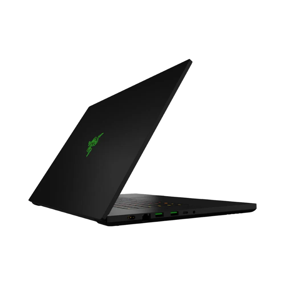 Blade 17 Base Gaming Laptop QHD 240Hz Geforce RTX 3070 Black US Layout