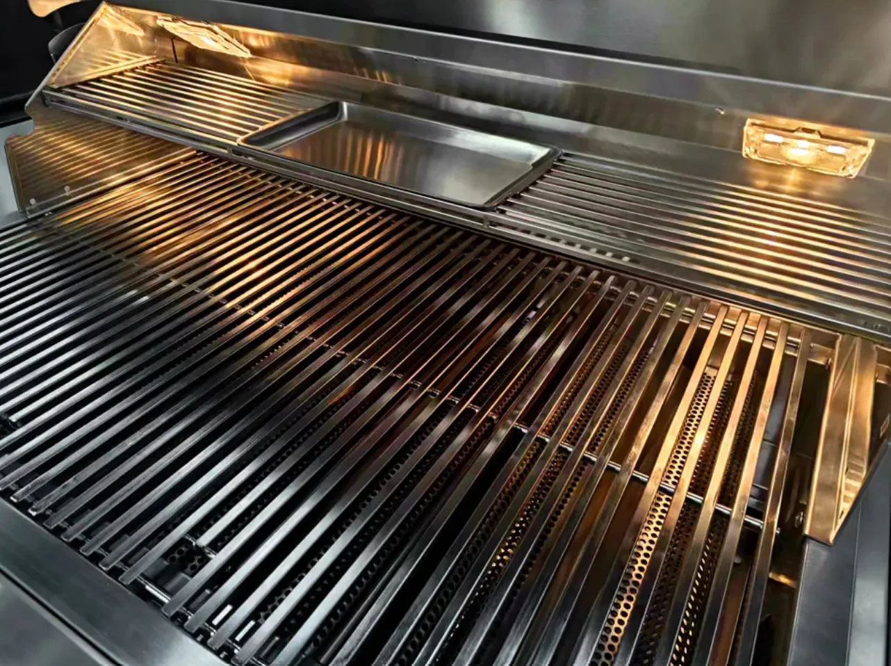 TrueFlame: 32" Gas Grill